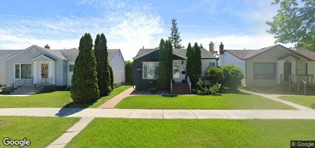 Larawan ng 534 Seven Oaks Avenue sa Winnipeg, Manitoba
