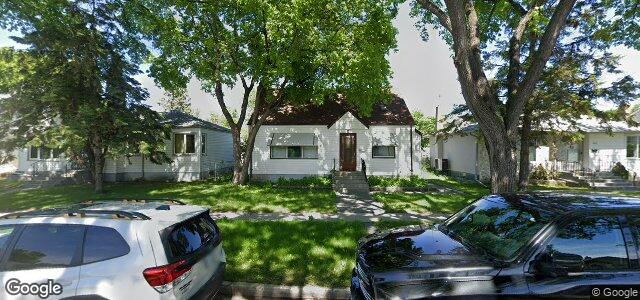Larawan ng 541 Seven Oaks Avenue sa Winnipeg, Manitoba