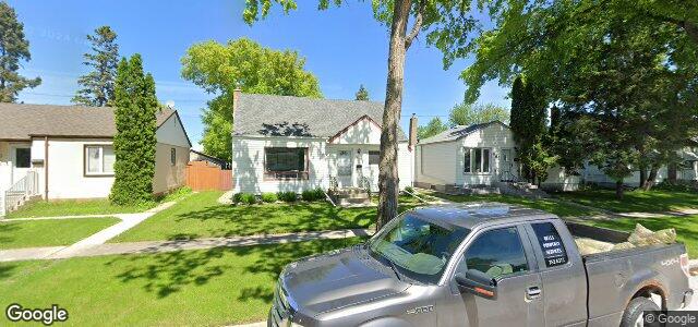Larawan ng 549 Seven Oaks Avenue sa Winnipeg, Manitoba