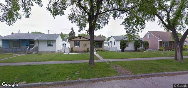 Larawan ng 553 St Anthony Avenue sa Winnipeg, Manitoba