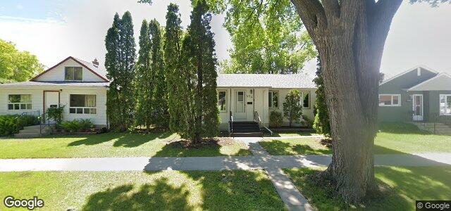 Larawan ng 554 Seven Oaks Avenue sa Winnipeg, Manitoba