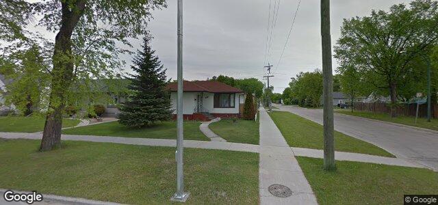 Larawan ng 575 Rupertsland Avenue sa Winnipeg, Manitoba