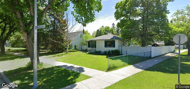 Larawan ng 594 Enniskillen Avenue sa Winnipeg, Manitoba