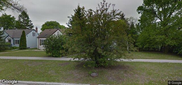 Larawan ng 602 Rupertsland Avenue sa Winnipeg, Manitoba