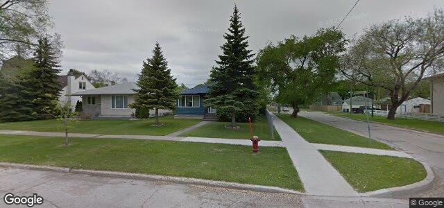 Larawan ng 674 Matheson Avenue sa Winnipeg, Manitoba