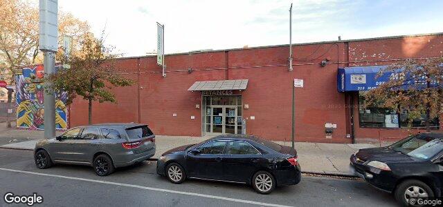 Larawan ng 321 Madison Street sa Winnipeg, Manitoba