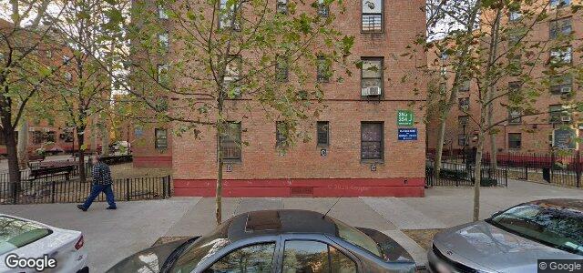 Larawan ng 350 Madison Street sa Winnipeg, Manitoba