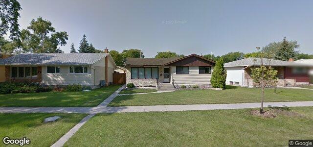 18 Kern Drive（加拿大曼尼托巴省温尼伯市）房屋照片