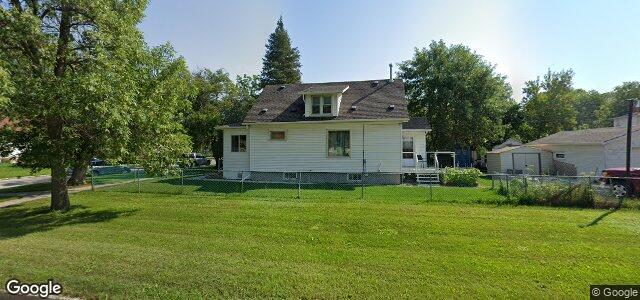 Larawan ng 200 Ravelston Avenue E sa Winnipeg, Manitoba