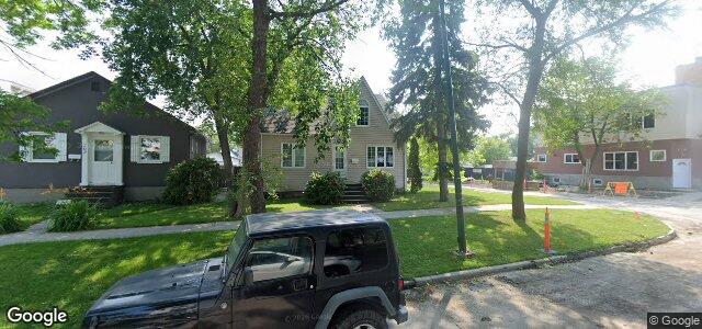 Larawan ng 200 Yale Avenue E sa Winnipeg, Manitoba