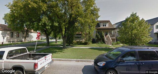 Larawan ng 201 Regent Avenue E sa Winnipeg, Manitoba