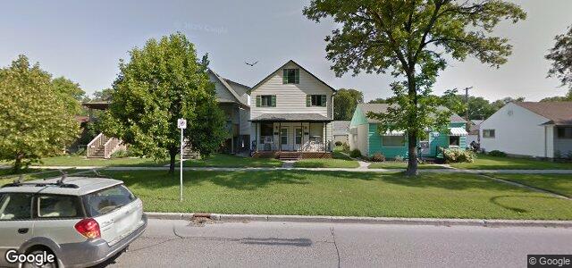 Larawan ng 207 Regent Avenue E sa Winnipeg, Manitoba