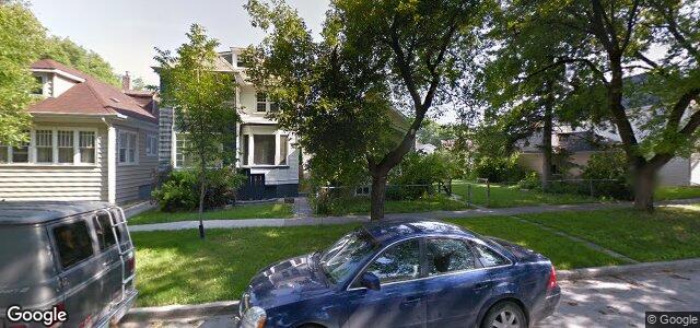 Photo of 305 Victoria Avenue E in Winnipeg, Manitoba