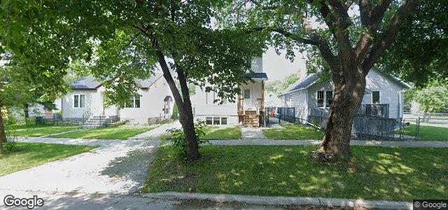 Larawan ng 323 Yale Avenue E sa Winnipeg, Manitoba