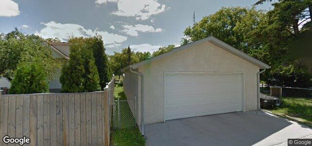 Larawan ng 389 Whittier Avenue E sa Winnipeg, Manitoba
