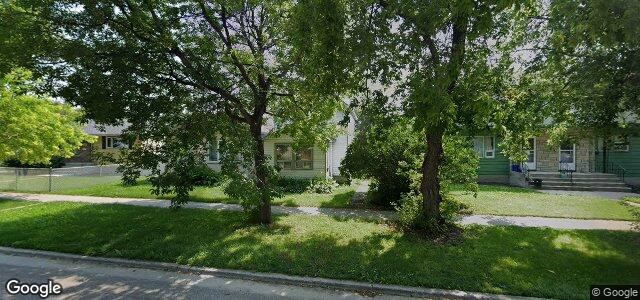 Larawan ng 422 Whittier Avenue E sa Winnipeg, Manitoba