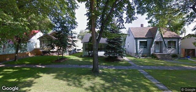 Larawan ng 427 Ravelston Avenue E sa Winnipeg, Manitoba
