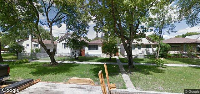 Larawan ng 505 Regent Avenue E sa Winnipeg, Manitoba