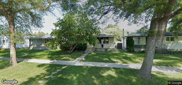 Larawan ng 519 Ravelston Avenue E sa Winnipeg, Manitoba