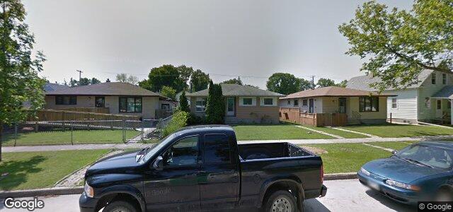 Photo of 520 Yale Avenue E in Winnipeg, Manitoba