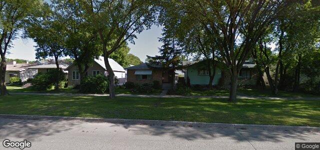 Larawan ng 533 Regent Avenue E sa Winnipeg, Manitoba