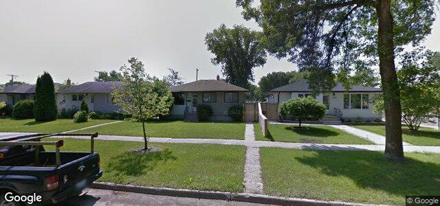 Larawan ng 536 Harvard Avenue E sa Winnipeg, Manitoba