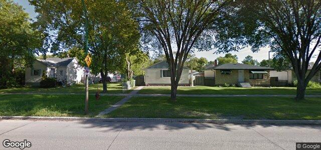 Larawan ng 539 Regent Avenue E sa Winnipeg, Manitoba