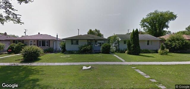 Larawan ng 540 Harvard Avenue E sa Winnipeg, Manitoba