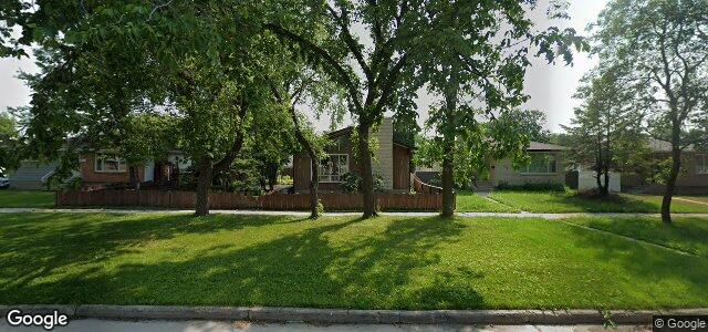 Larawan ng 540 Ravelston Avenue E sa Winnipeg, Manitoba