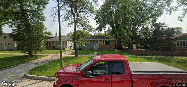 Larawan ng 544 Ravelston Avenue E sa Winnipeg, Manitoba