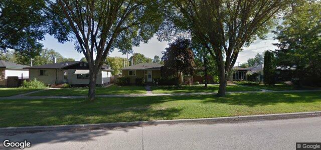 Larawan ng 547 Regent Avenue E sa Winnipeg, Manitoba