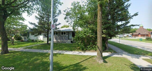 Larawan ng 557 Whittier Avenue E sa Winnipeg, Manitoba