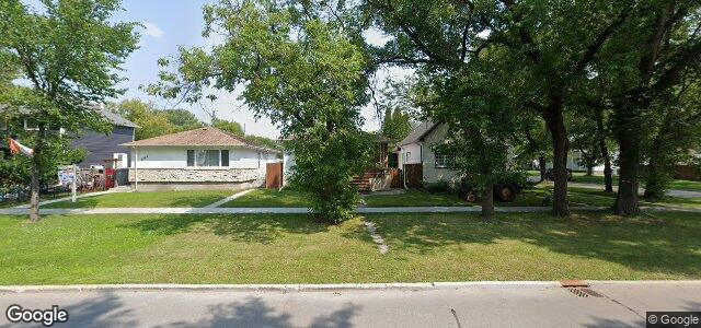 Larawan ng 602 Leola Street sa Winnipeg, Manitoba