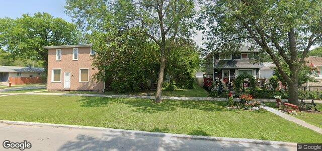 Larawan ng 608 Leola Street sa Winnipeg, Manitoba