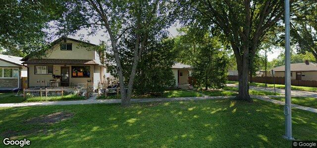 Larawan ng 800 Leola Street sa Winnipeg, Manitoba