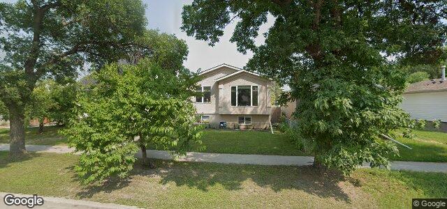 Larawan ng 806 Day Street sa Winnipeg, Manitoba