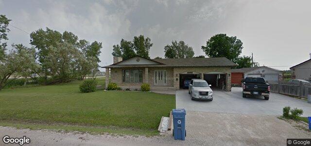 Larawan ng 2031 Knowles Avenue sa Winnipeg, Manitoba