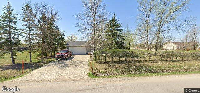 Larawan ng 2070 Knowles Avenue sa Winnipeg, Manitoba