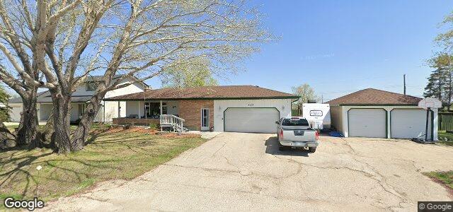 Larawan ng 2115 Knowles Avenue sa Winnipeg, Manitoba