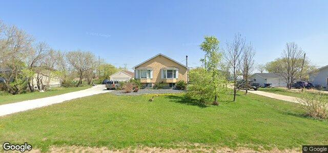 Larawan ng 2245 Knowles Avenue sa Winnipeg, Manitoba