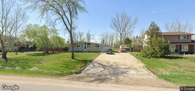 Larawan ng 2260 Knowles Avenue sa Winnipeg, Manitoba