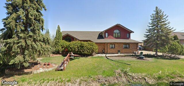 Larawan ng 2421 Knowles Avenue sa Winnipeg, Manitoba