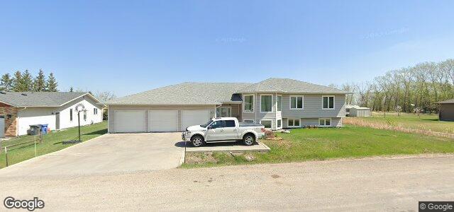 Larawan ng 2621 Knowles Avenue sa Winnipeg, Manitoba