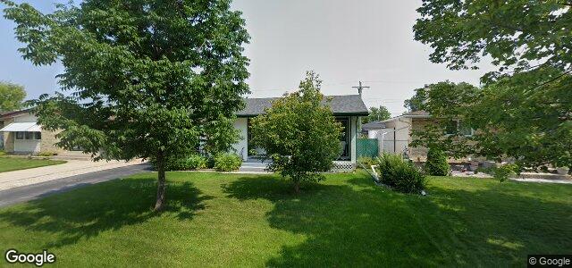 Larawan ng 10 Sark Crescent sa Winnipeg, Manitoba