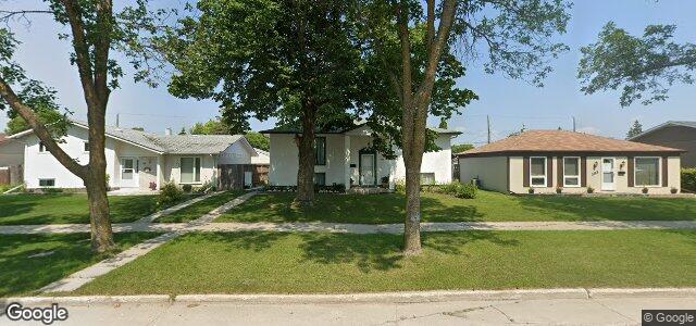 Larawan ng 101 St Martin Boulevard sa Winnipeg, Manitoba