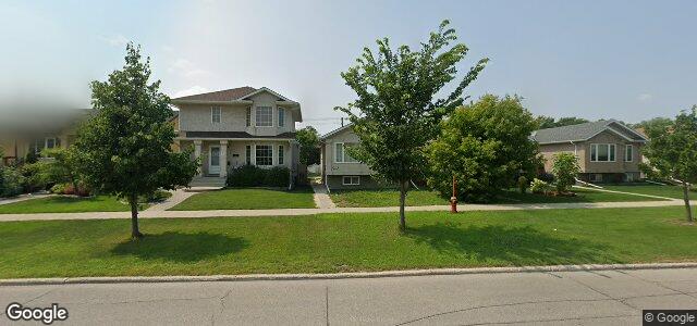 Larawan ng 103 Redonda Street sa Winnipeg, Manitoba