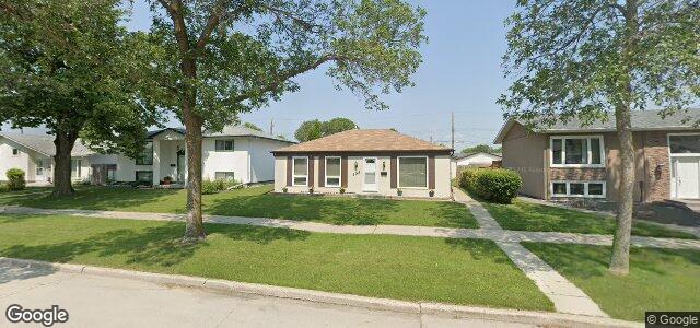 Larawan ng 105 St Martin Boulevard sa Winnipeg, Manitoba