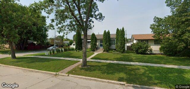 Larawan ng 107 St Claire Boulevard sa Winnipeg, Manitoba