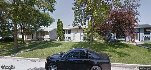 Larawan ng 11 Bramwell Avenue sa Winnipeg, Manitoba