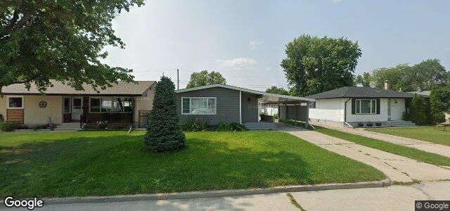 Larawan ng 11 Laurentia Bay sa Winnipeg, Manitoba